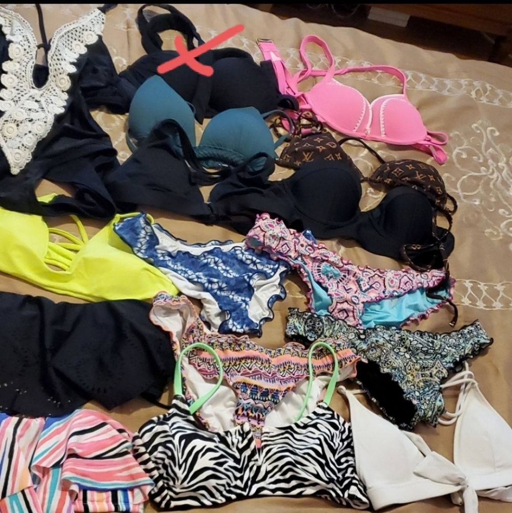 Bathing Suit Lot 🩱👙